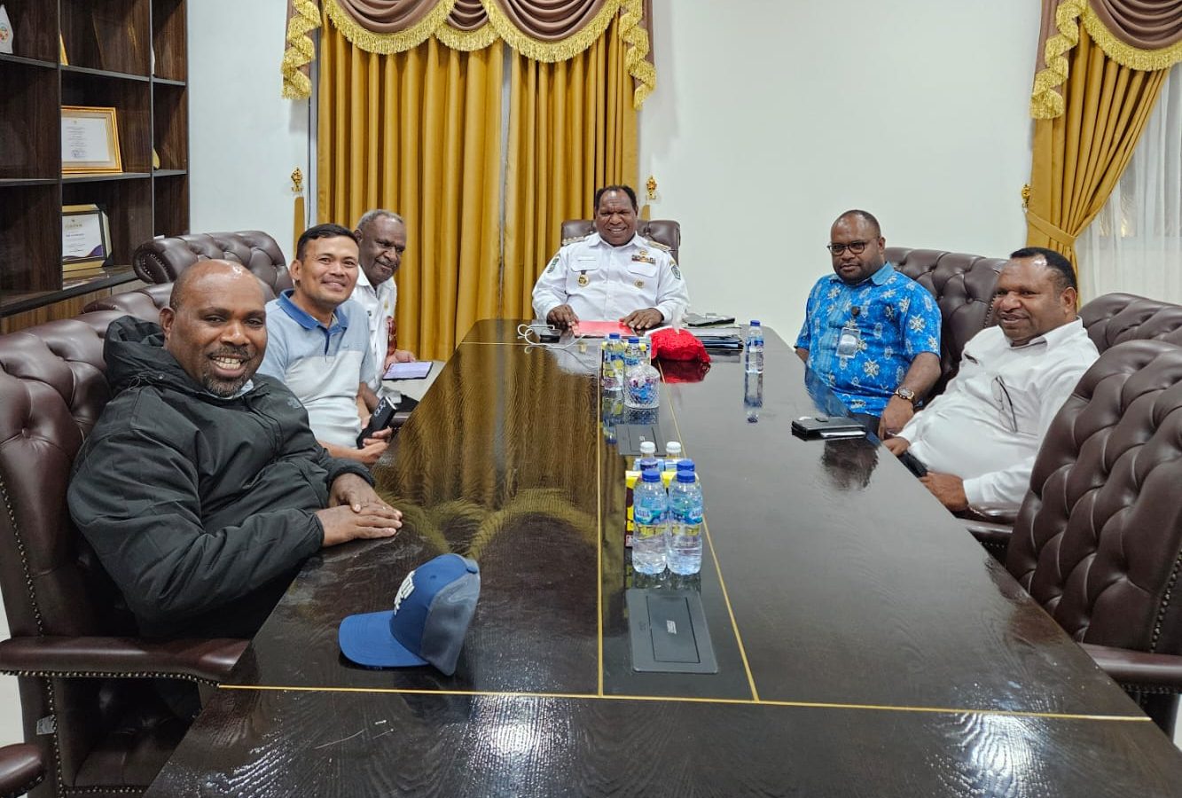 Silaturahmi & Sinergi: Maximus Tipagau Hadiri Rekonsiliasi 100 Hari Kerja Bupati Jayawijaya